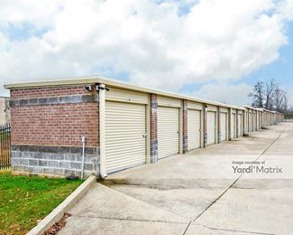Photo 4 of Extra Space Storage - 121 Business Park Drive, White House, TN