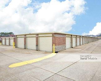 Photo 5 of Extra Space Storage - 121 Business Park Drive, White House, TN