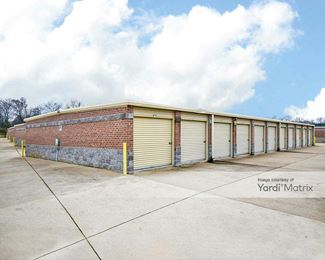 Photo 6 of Extra Space Storage - 121 Business Park Drive, White House, TN