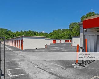 Photo 2 of Public Storage - 9856 Parkway East, Birmingham, AL
