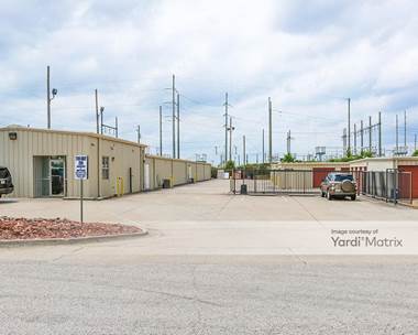 Storage Units for Rent available at 4150 Walton Avenue, Tuscaloosa, AL 35405