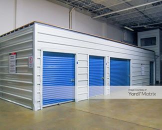 Photo 2 of iStorage - 4752 US 280, Birmingham, AL