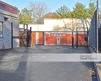 Photo 3 of Public Storage - 7571 Ridge Avenue, Philadelphia, PA