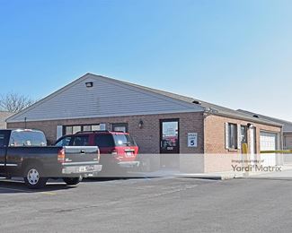 Photo 2 of U-Stor Self Storage - 7027 Company Drive, Indianapolis, IN