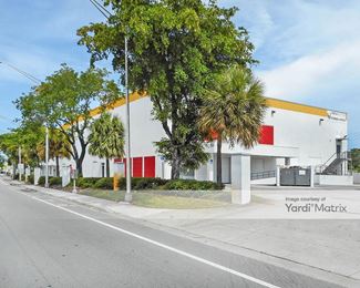 Photo 1 of Storage Rentals of America - 1000 West Pembroke Road, Hallandale Beach, FL