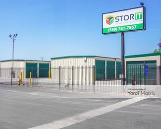 Photo 2 of Stor It Self Storage - 169 West Gibbons Avenue, Porterville, CA