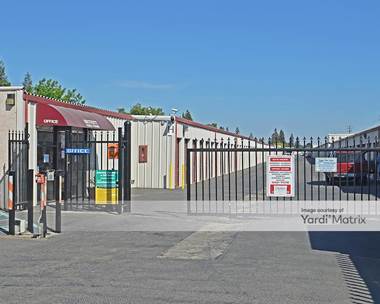 Storage Units for Rent available at 2633 West Shaw Avenue, Fresno, CA 93711