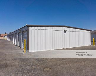 Photo 4 of Shield Storage - 2800 East Pacheco Blvd, Los Banos, CA