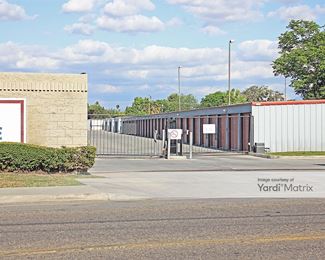 Photo 2 of Lock-Up II, The - 3100 Larson Lane, Bakersfield, CA