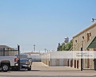 Photo 2 of Lock-Leave Self Storage - 344 East Dinuba Avenue, Reedley, CA