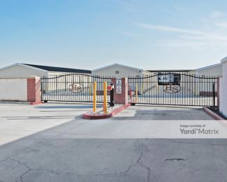 Photo 2 of Heritage Self Storage - 1885 East Dinuba Avenue, Reedley, CA