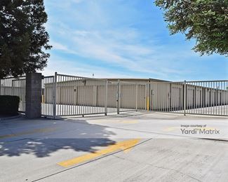 Photo 5 of Ellis Storage - 3719 Tully Road, Modesto, CA