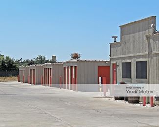 Photo 5 of Glenn-s Orosi Mini Storage - 12358 Avenue 416, Orosi, CA