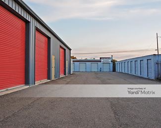 Photo 2 of Pacheco Mini Storage - 603 F Street, Los Banos, CA