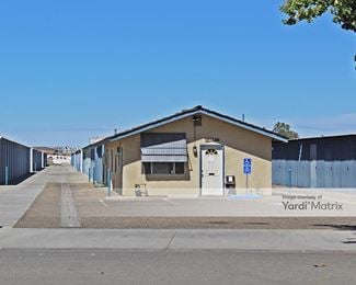 Photo 1 of Lucky-s Mini Storage - 385 North 19th Avenue, Lemoore, CA