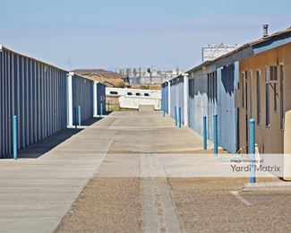 Photo 5 of Lucky-s Mini Storage - 385 North 19th Avenue, Lemoore, CA