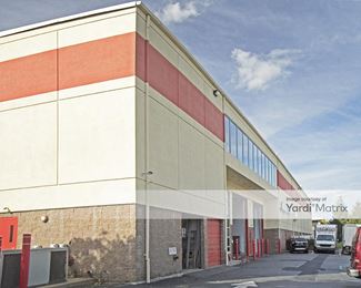 Photo 3 of Storage America - 211 Denton Avenue, Garden City Park, NY