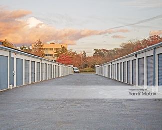 Photo 3 of America Safe-N-Sound Self Storage - 1800 Prime Place, Hauppauge, NY