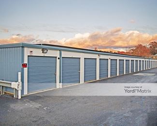 Photo 4 of America Safe-N-Sound Self Storage - 1800 Prime Place, Hauppauge, NY