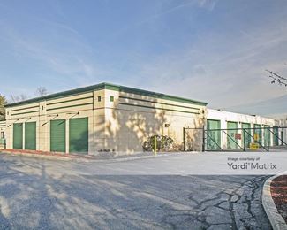 Photo 3 of Extra Space Storage - 151 Sunnyside Blvd, Plainview, NY
