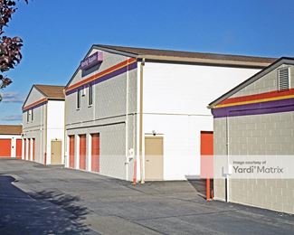 Photo 4 of Public Storage - 47 Broadhollow Road, Farmingdale, NY