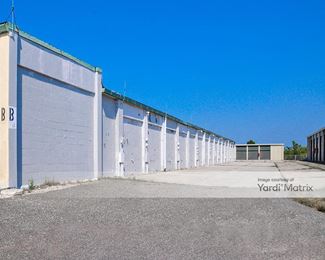 Photo 3 of Westhampton Self Storage - 1 North Perimeter Road, Westhampton Beach, NY