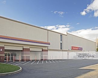 Photo 3 of Public Storage - 1 Seaview Blvd, Port Washington, NY