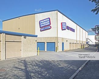 Photo 4 of Premier Storage Solutions - 175 Union Blvd, West Islip, NY