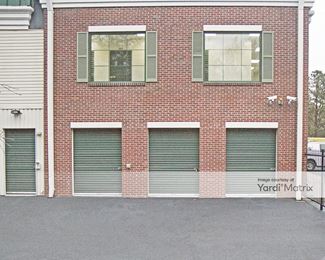 Photo 3 of Lock Up Self Storage, The - 380 Mark Tree Road, East Setauket, NY