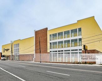 Photo 1 of Safeguard Self Storage - 599 West Merrick Road, Valley Stream, NY