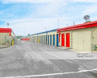 Photo 3 of iStorage - 4025 Old Sibley Memorial Hwy, Eagan, MN