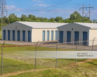 Photo 4 of Anderson Lock-Up - 1809 West 38th Street, Anderson, IN