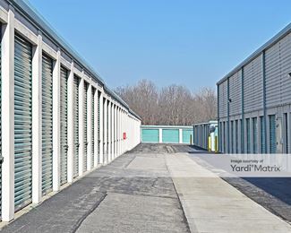 Photo 3 of Extra Space Storage - 4049 Kildeer Drive, Indianapolis, IN