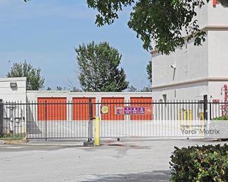 Photo 3 of Public Storage - 2715 South Commerce Pkwy, Weston, FL