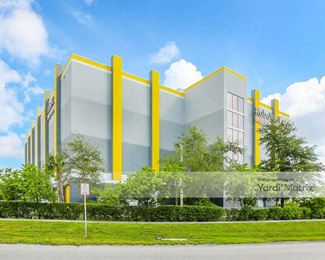 Photo 2 of Storage King USA - 3340 SE 6th Avenue, Fort Lauderdale, FL