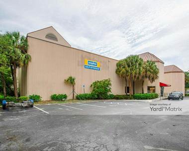 Storage Units for Rent available at 8321 Pines Blvd, Pembroke Pines, FL 33024
