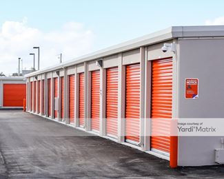 Photo 2 of Public Storage - 39 SE 1st Street, Deerfield Beach, FL