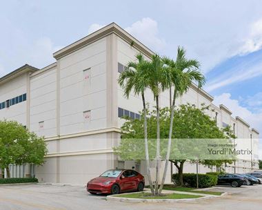 Storage Units for Rent available at 16602 Sheridan Street, Pembroke Pines, FL 33331