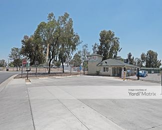 Photo 1 of Storelocal Storage - 480 1st Avenue, Delano, CA