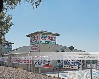 Photo 4 of Storelocal Storage - 480 1st Avenue, Delano, CA