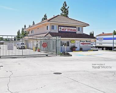 Storage Units for Rent available at 1338 West Yosemite Avenue, Manteca, CA 95337