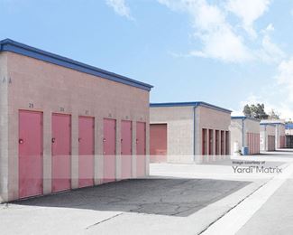 Photo 3 of CubeSmart Self Storage - 625 South Lovers Lane, Visalia, CA