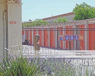 Photo 3 of Public Storage - 400 West Larch Road, Tracy, CA