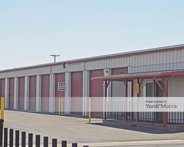 Storage Units for Rent available at 4420 North Blackstone Avenue, Fresno, CA 93726