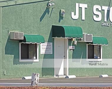 Storage Units for Rent available at 2460 Toste Road, Tracy, CA 95377