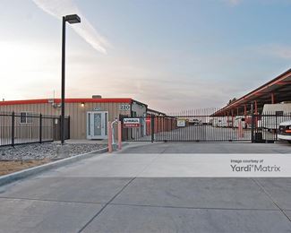 Photo 2 of Willmott Self Storage - 220 West Willmott Avenue, Los Banos, CA