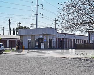 Photo 3 of Security Public Storage - 3032 Dale Court, Ceres, CA