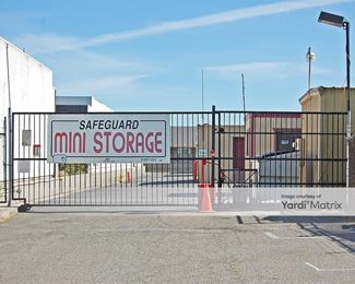 Photo 2 of Safeguard Mini Storage - 450 East Almond Avenue, Madera, CA