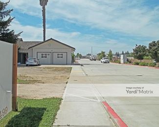 Photo 3 of Big Storage - 499 North Guild Avenue, Lodi, CA