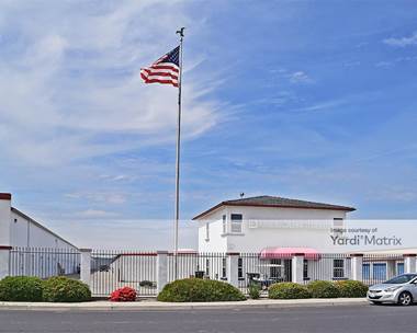 Storage Units for Rent available at 939 Lone Palm Avenue, Modesto, CA 95351